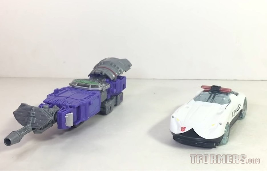 Transformers Siege Refraktor Generations Reflector With Screenshot Gallery 27 (27 of 35)